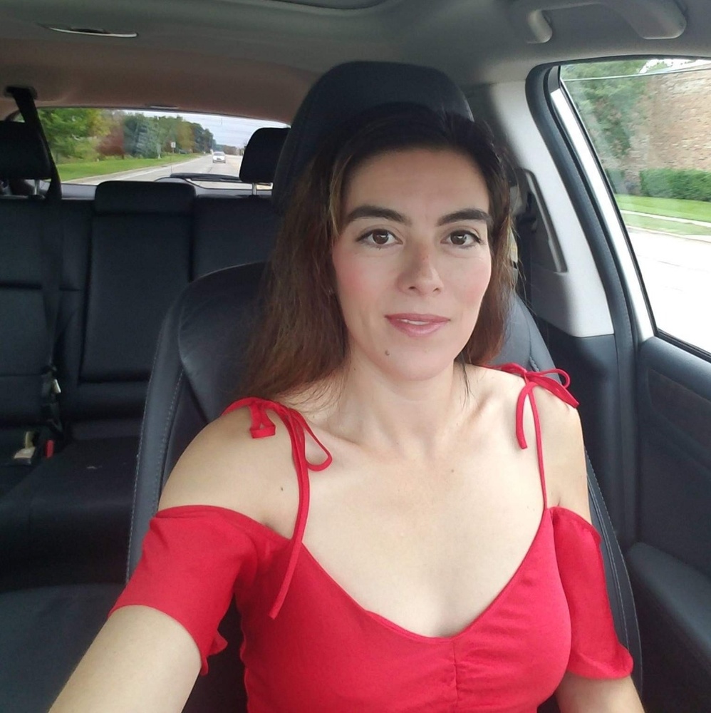 Meet your Posher, Rosalba